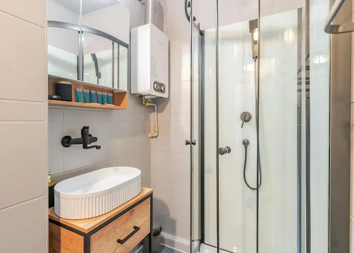 Silesia Panorama - By Bookinghost קטוביץ