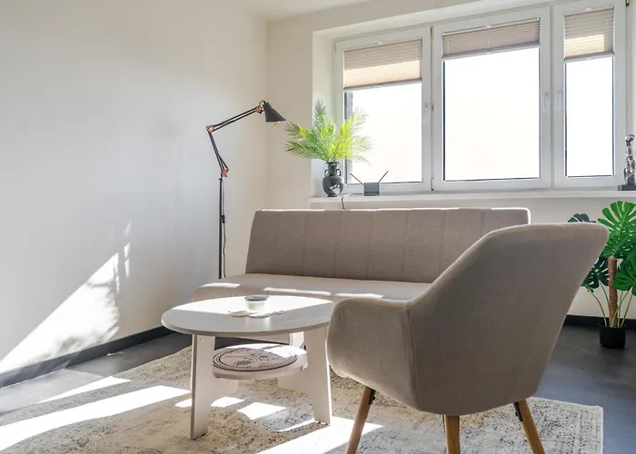 Silesia Panorama - By Bookinghost דירה