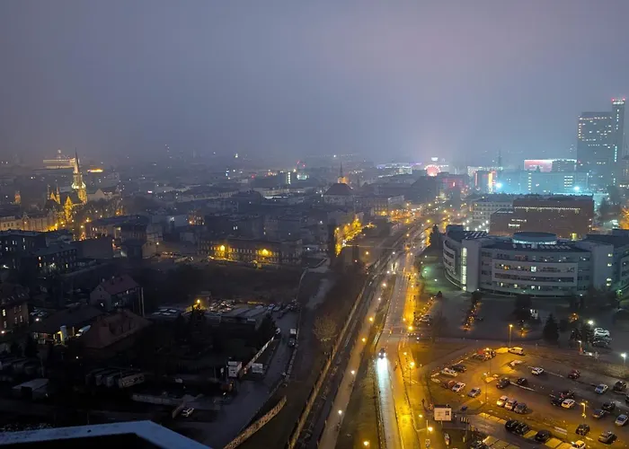 דירה Silesia Panorama - By Bookinghost