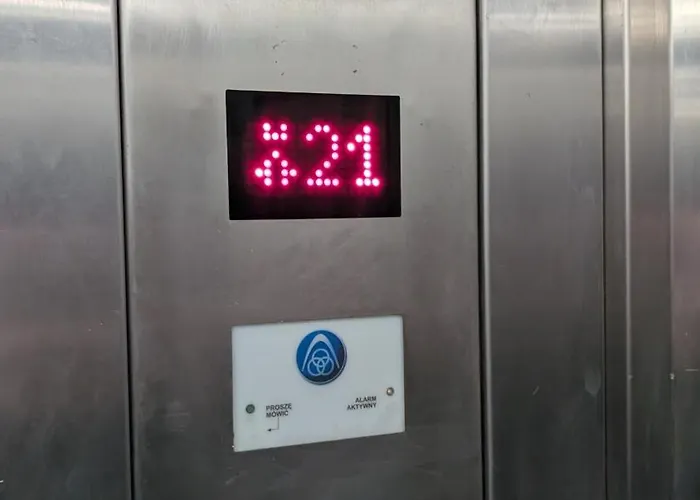 Silesia Panorama - By Bookinghost דירה